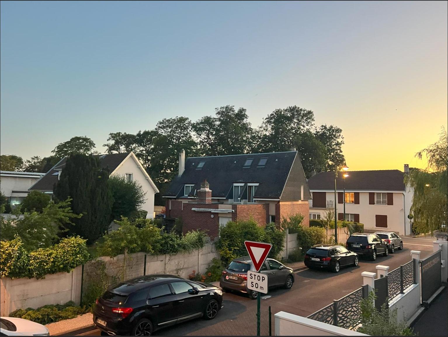 Belle Maison Avec Jardin ! Bezannes Eksteriør billede